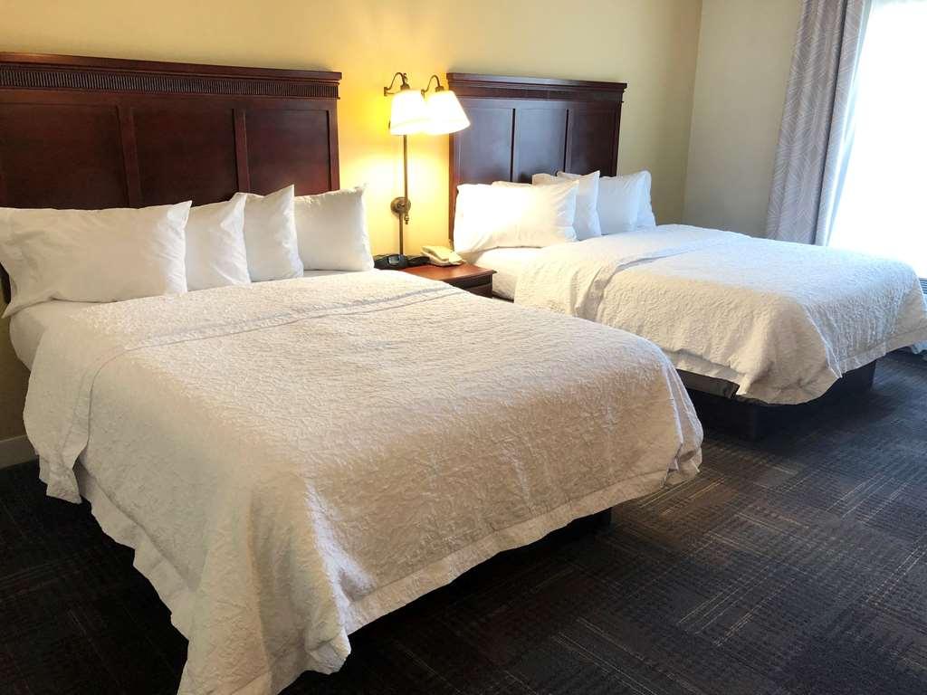 Hampton Inn & Suites Norfolk-Airport Quarto foto