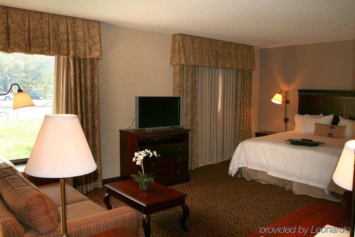 Hampton Inn & Suites Norfolk-Airport Quarto foto